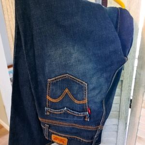 Levi's Womens 8